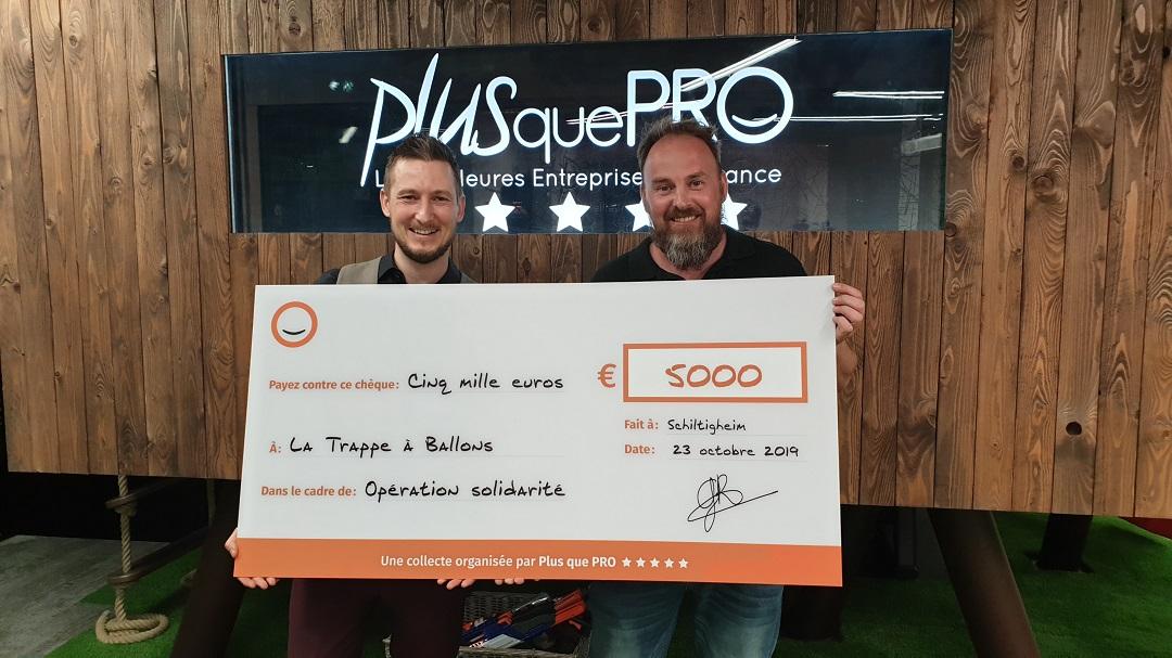 remise-cheque-operation-solidarite-plus-que-pro-trappe-a-ballons
