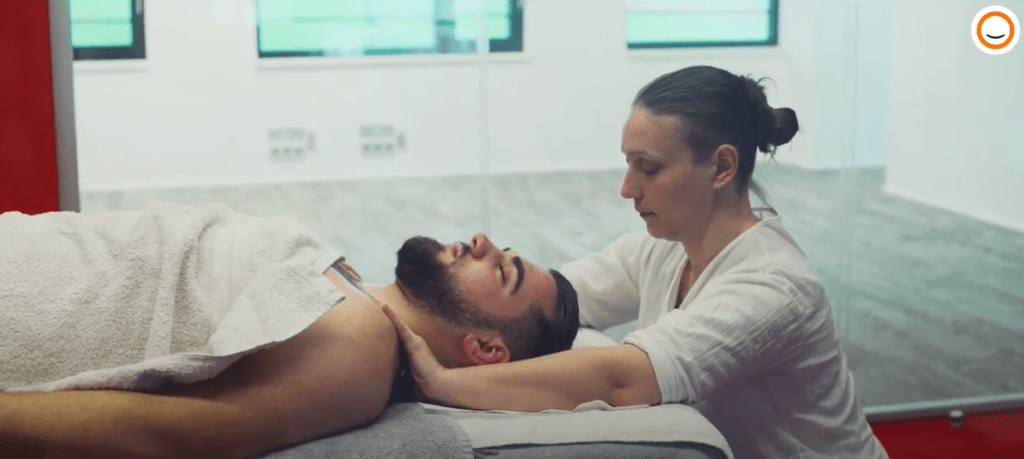 seance-de-massage-chez-Plus-que-Pro