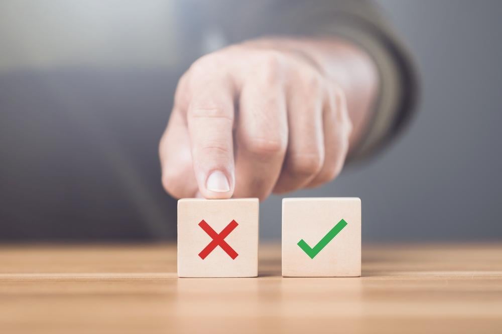 Faux avis clients : 4 situations à risque pour une TPE-PME